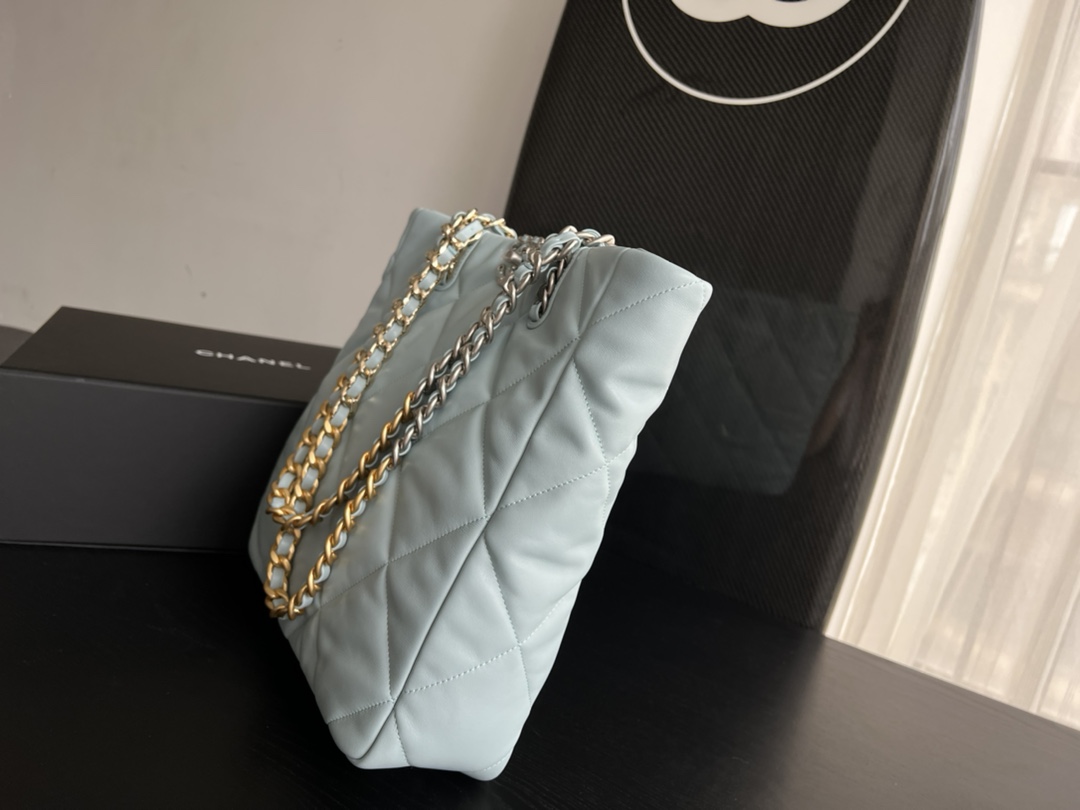 Handbag Chanel 3519 size 30cm37cm10 cm - vstockx