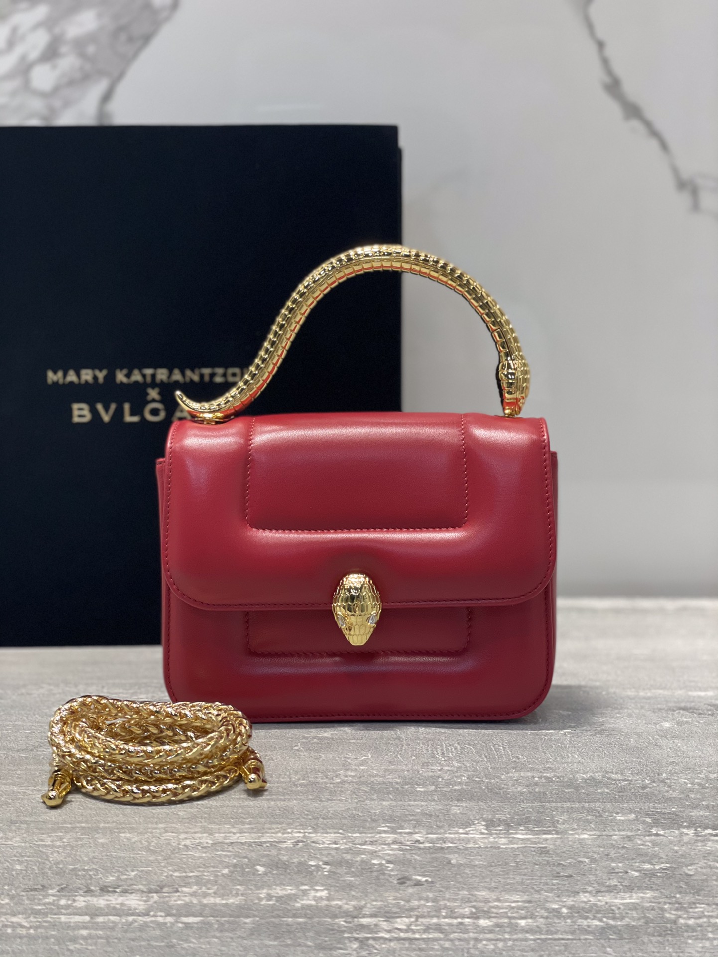 Handbags Bvlgari 291071 size:19.2*15*6 cm - vstockx