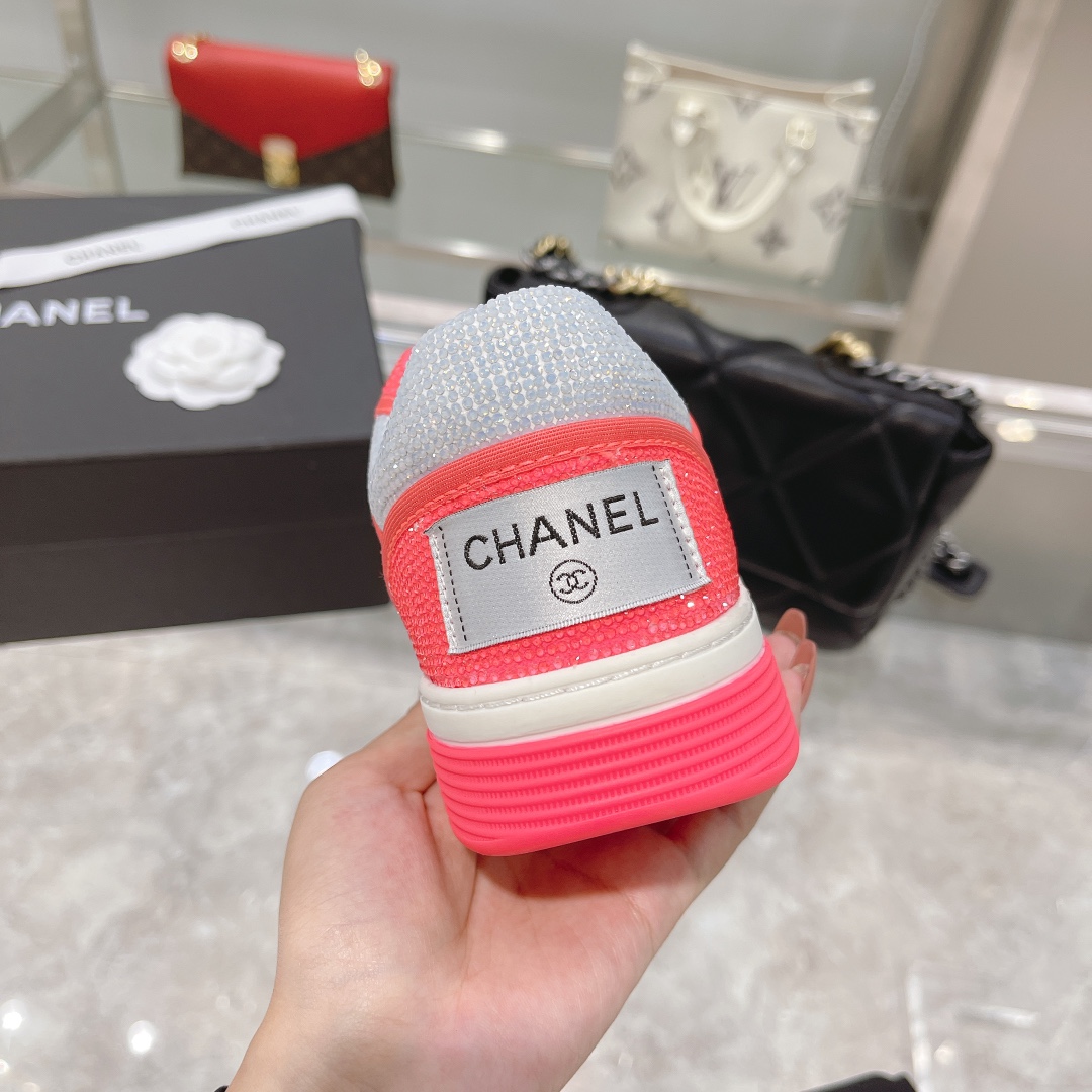 Chanel Low Top Sneaker 48 - vstockx