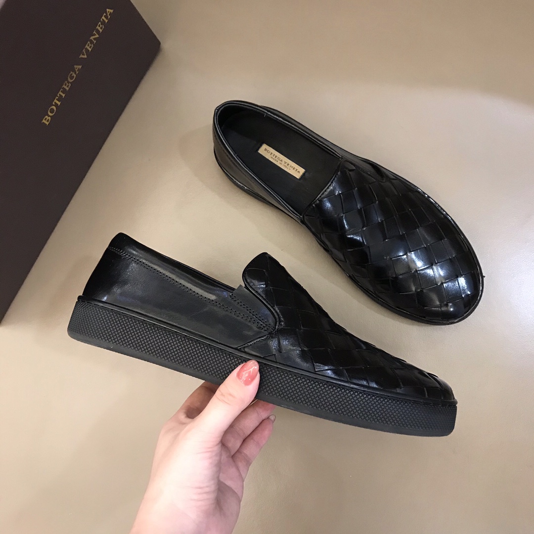 Bottega Veneta Intrecciato Leather Loafers 1 - vstockx