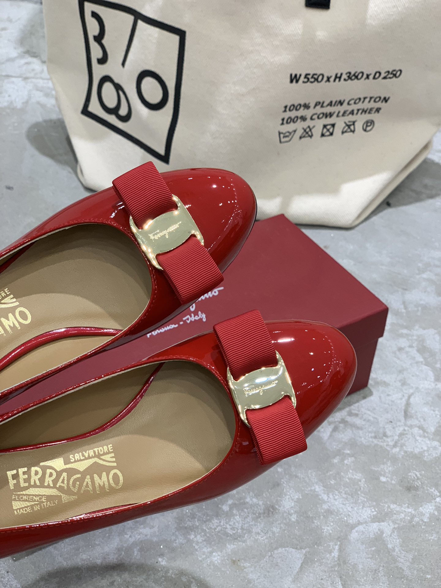 Salvatore Ferragamo Heel 5 - vstockx
