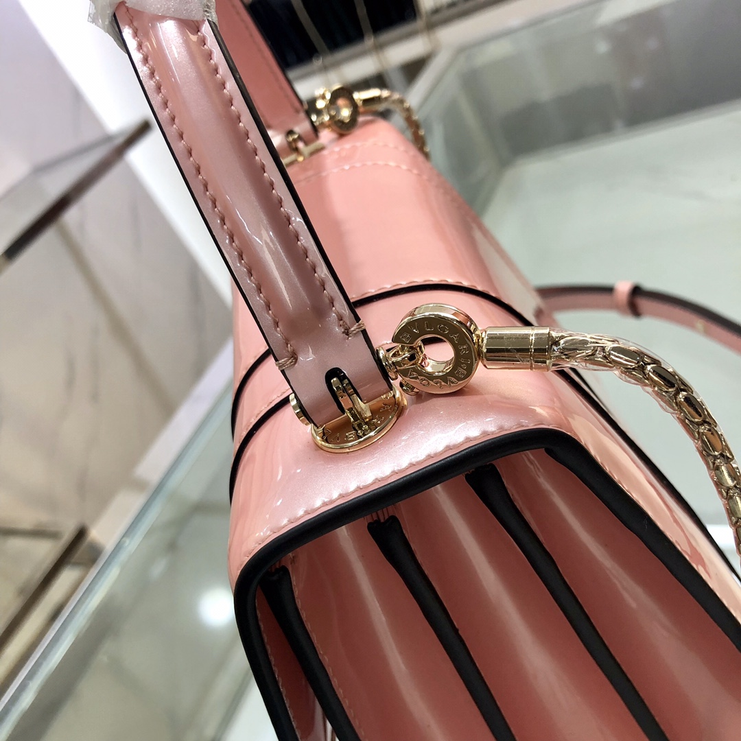 Handbags Bvlgari 38329 size:18*16*11 cm - vstockx