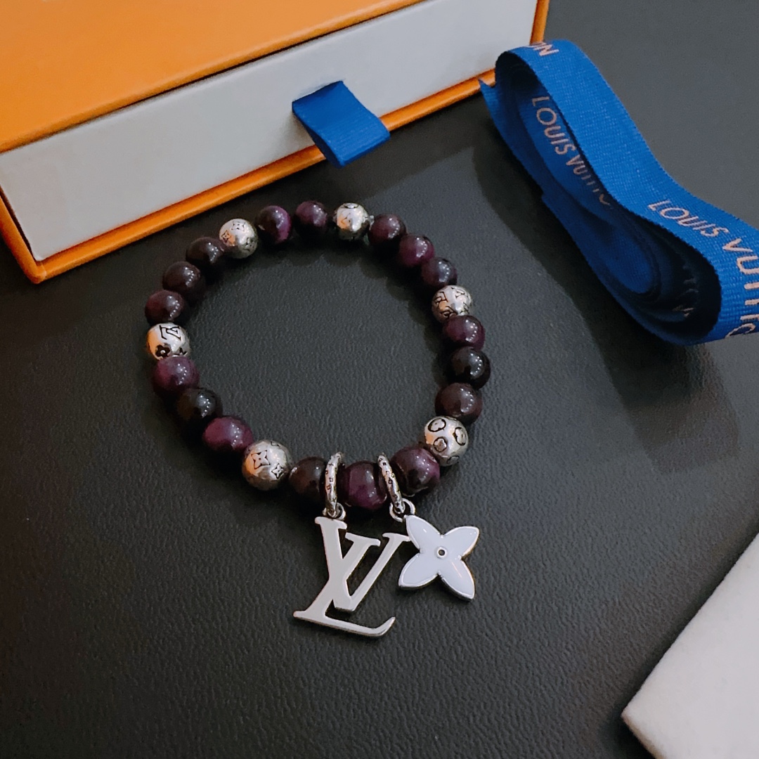 Jewelry Louis Vuitton 379 - vstockx