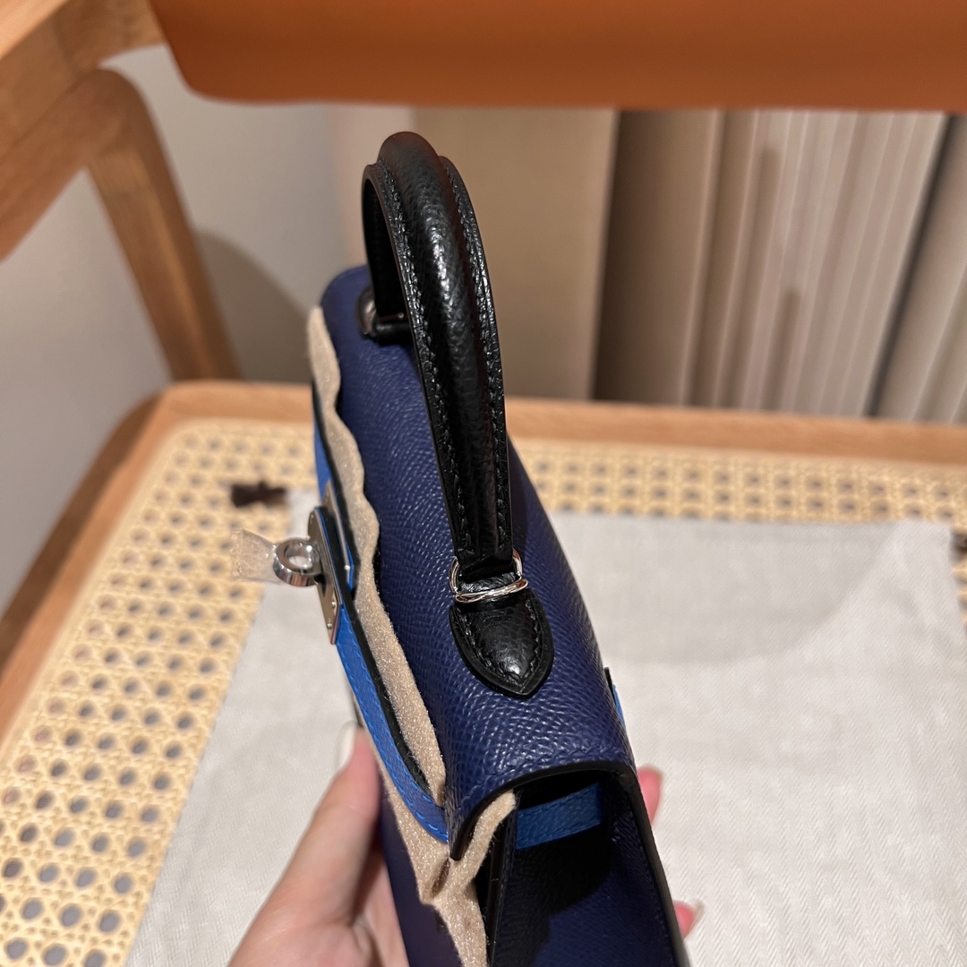 Handbags Hermes mini Kelly size:19cm - vstockx