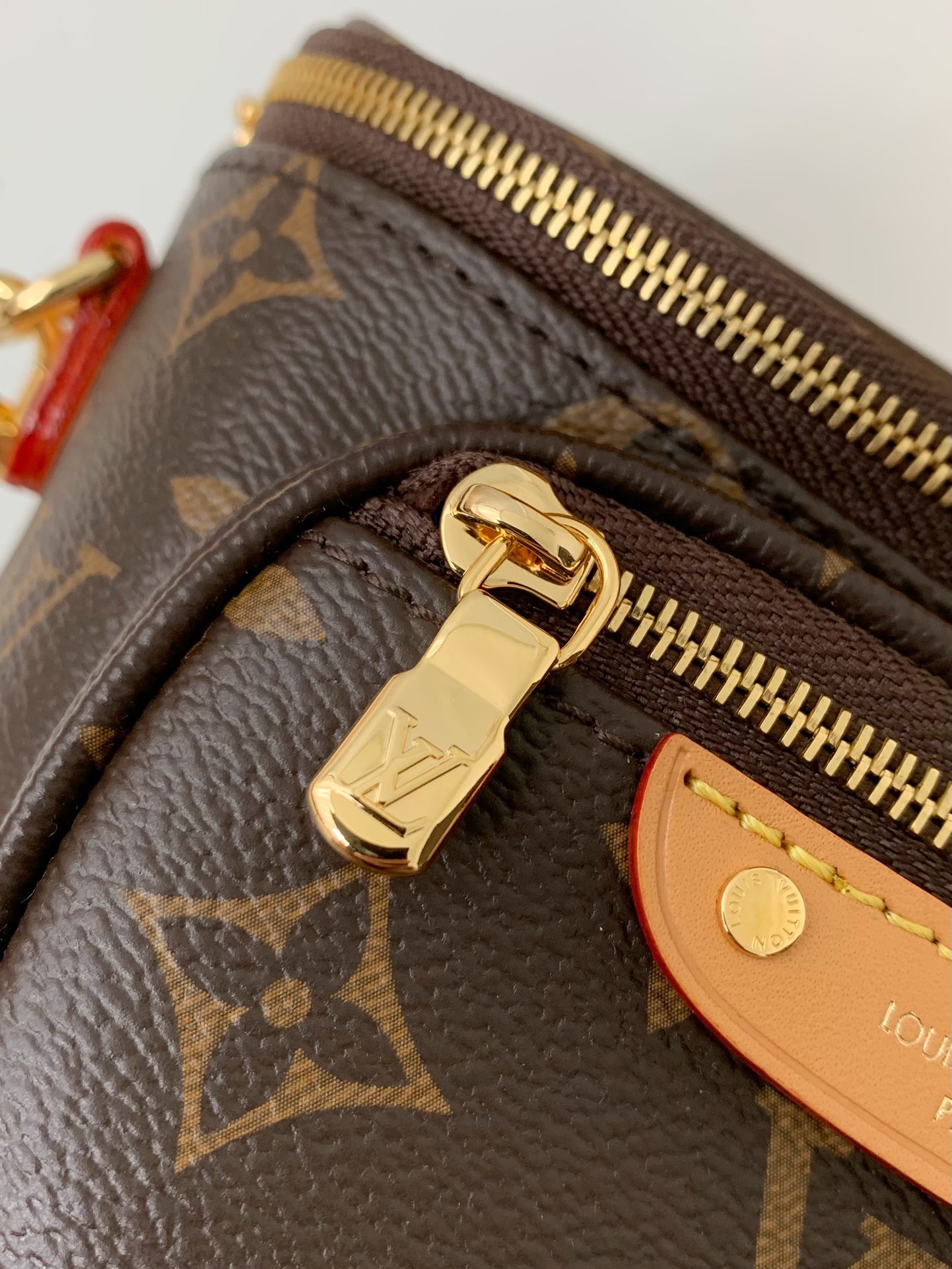 Handbags Louis Vuitton M82335 size:17*12*9.5cm - vstockx