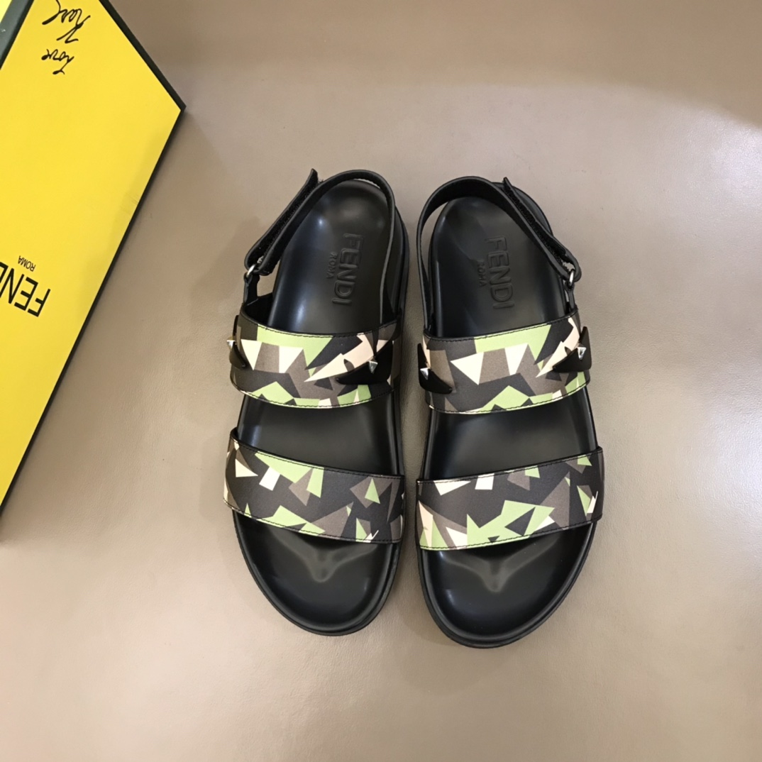 Fendi Slides 23 - vstockx