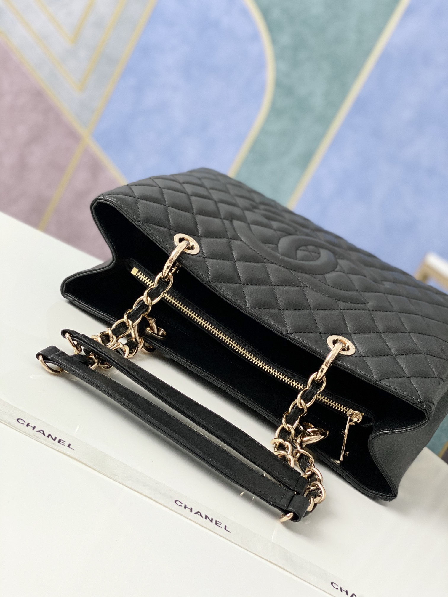 Handbag Chanel 20995 size 34x25x14 cm - vstockx