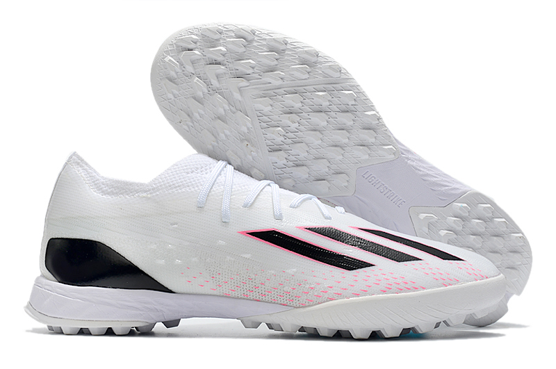 AD football shoes 33 - vstockx