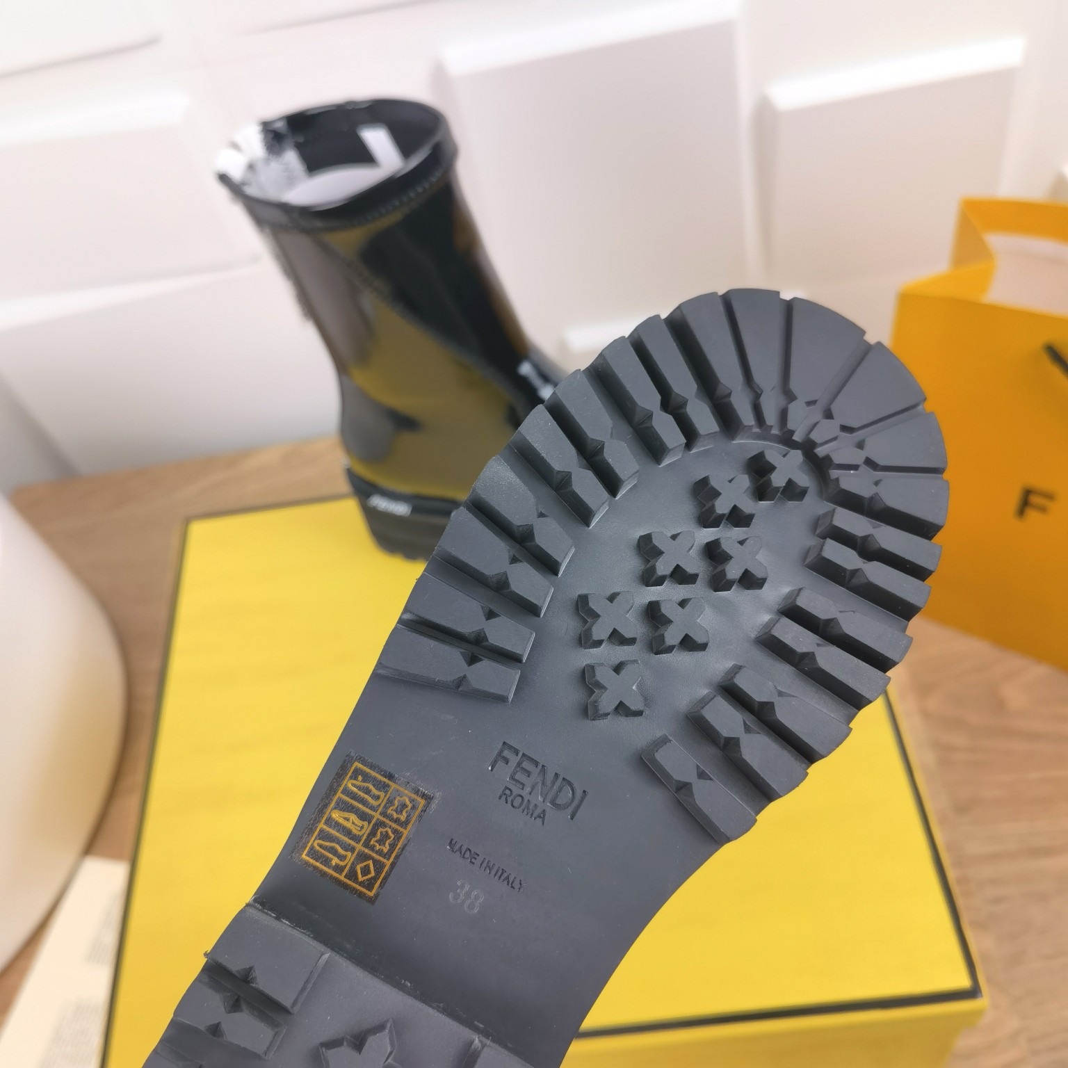 Fendi Boots 2 - vstockx