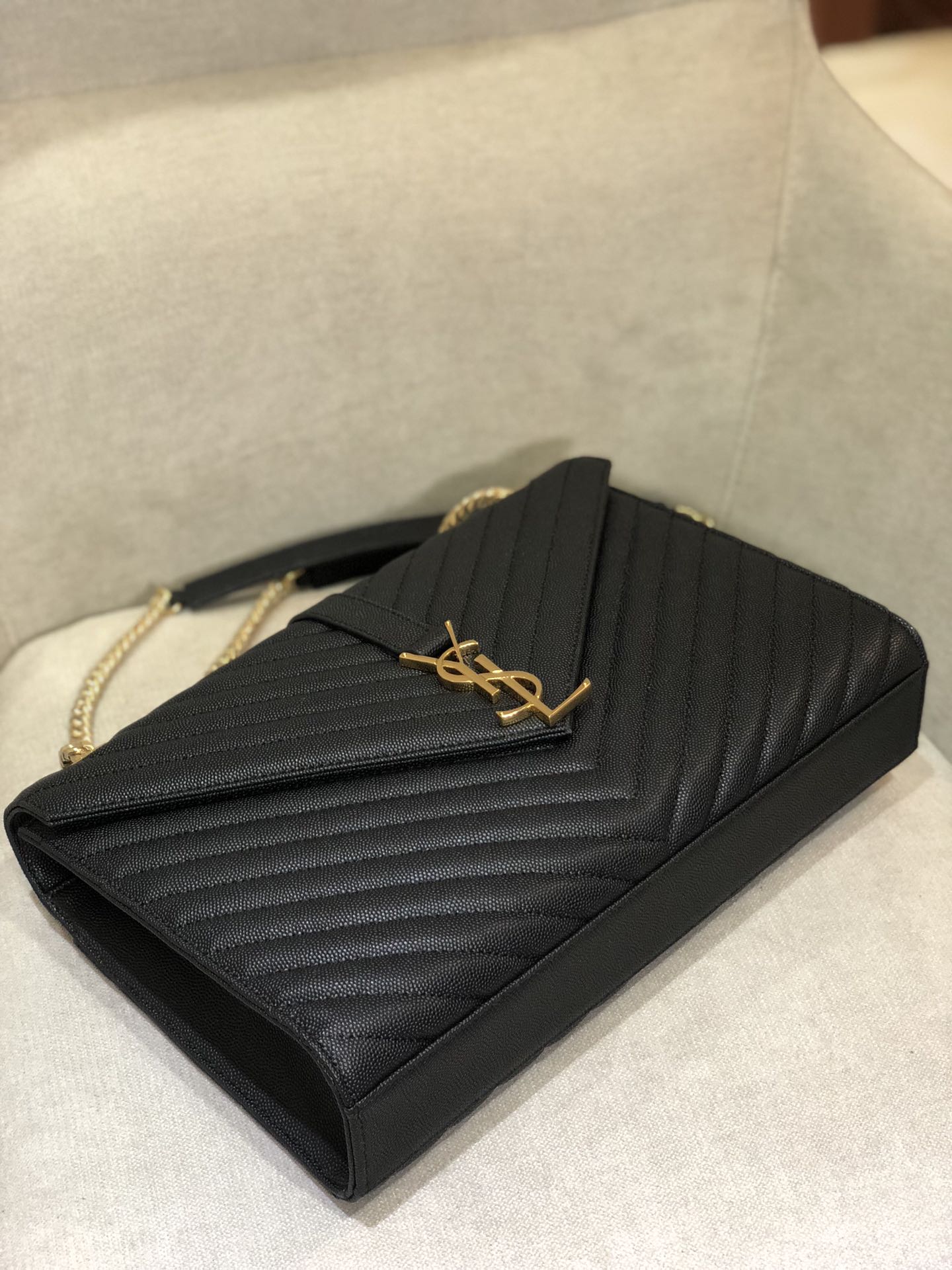 Handbags SAINT LAURENT 342023 size 31*2.5*21.5 cm - vstockx