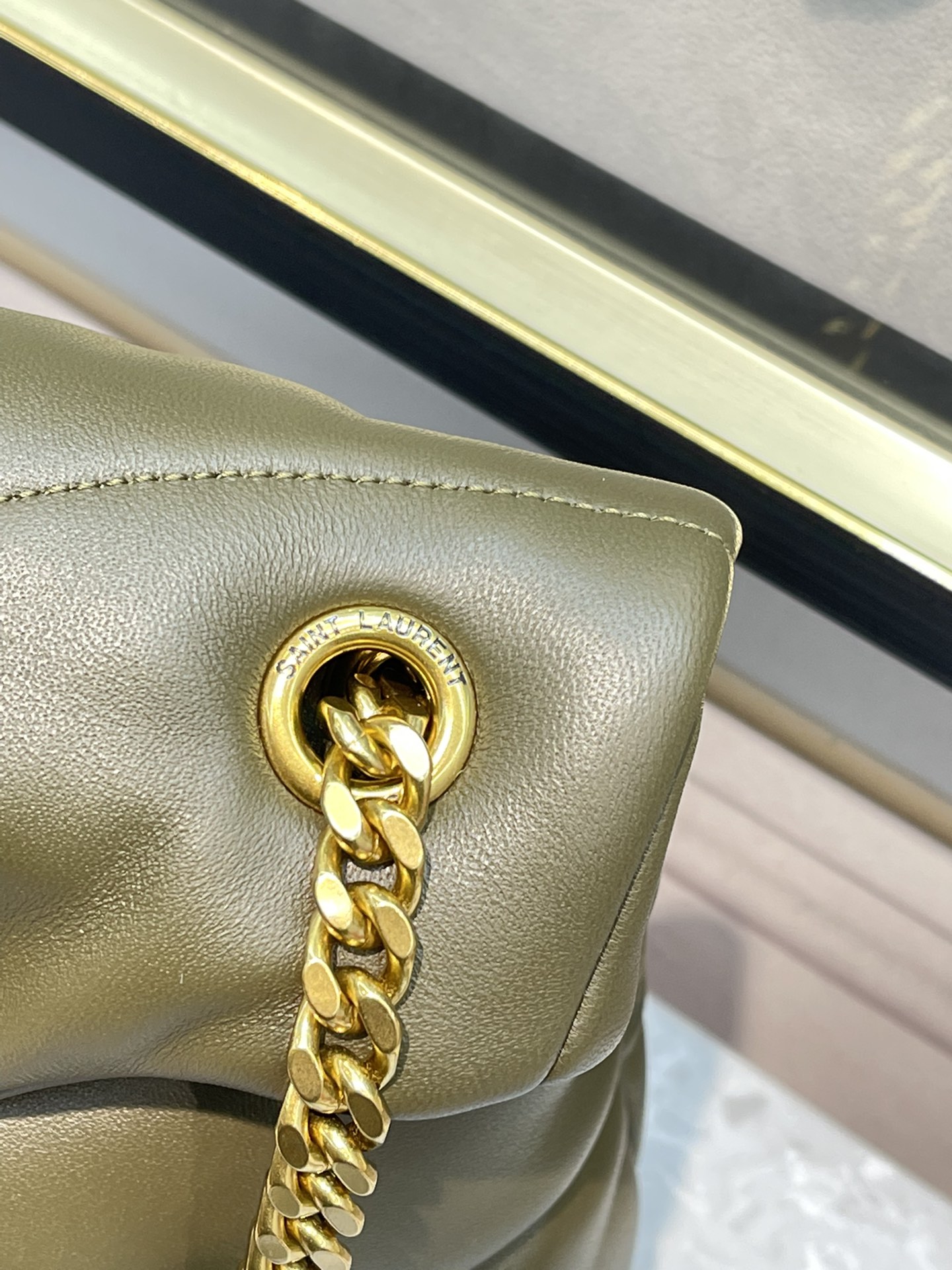 Handbags SAINT LAURENT 577475 size 35x23x13.5 cm - vstockx