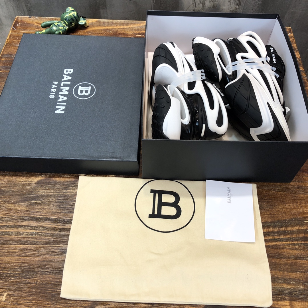 Balmain Unicorn Low-Top Black White - vstockx