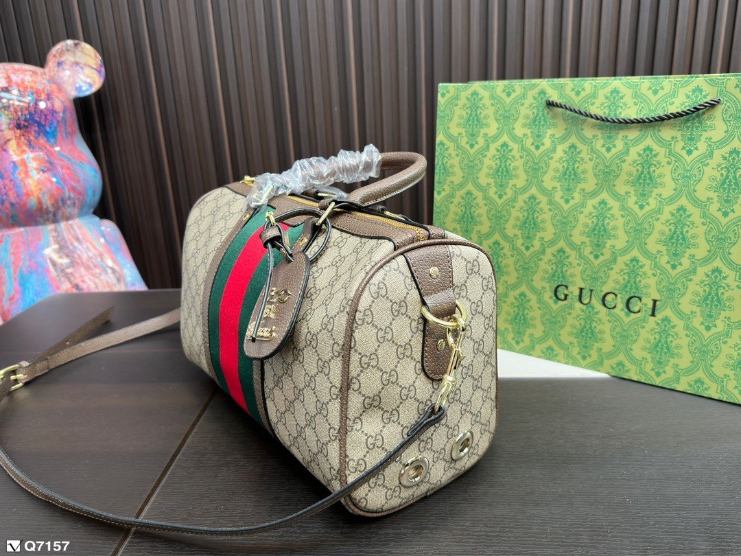 handbag Gucci 33*21 - vstockx