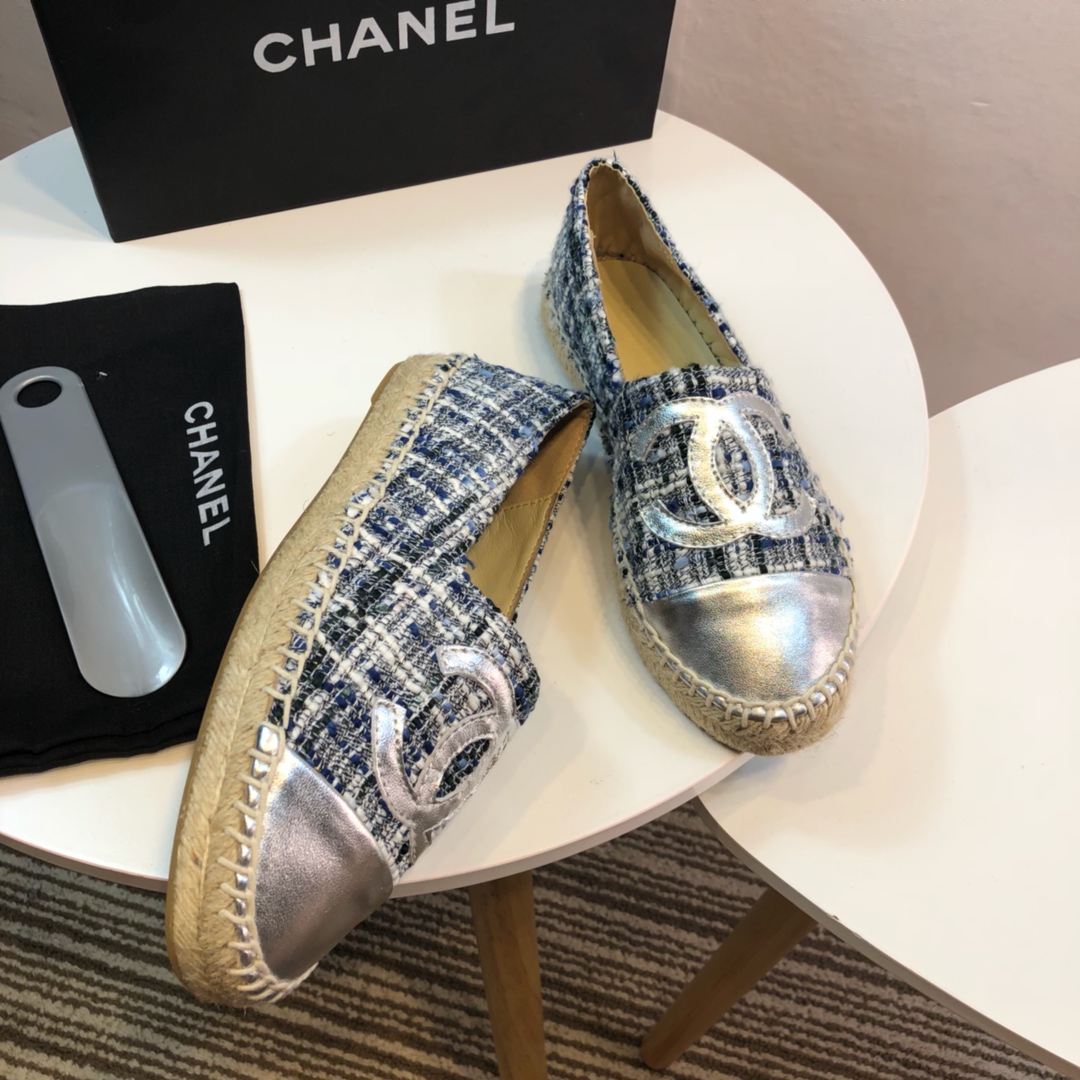 Chanel Loafers 37 - vstockx