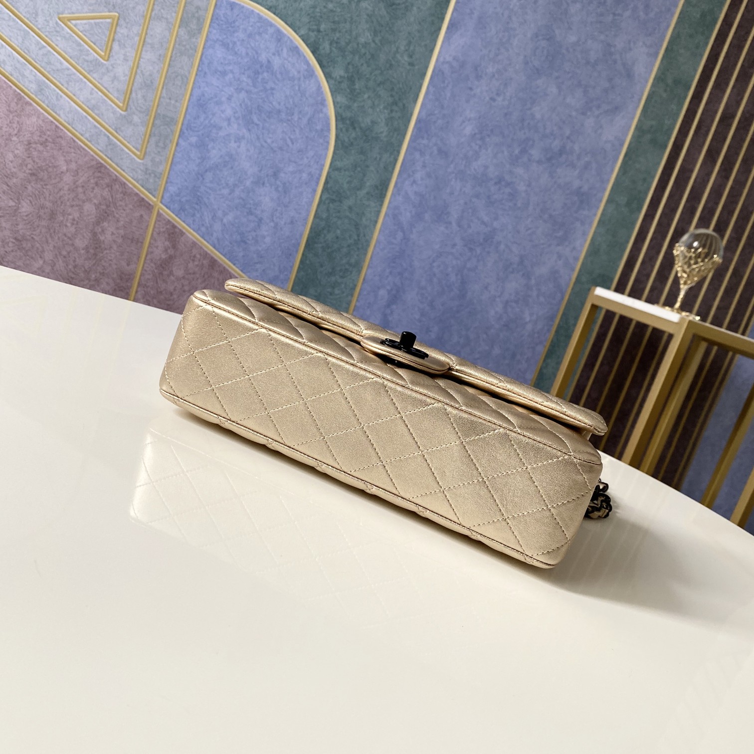 Handbag Chanel 112 size 25 cm - vstockx