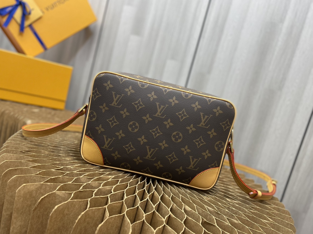 Handbag Louis Vuitton M51274 size 27*17*7 cm - vstockx