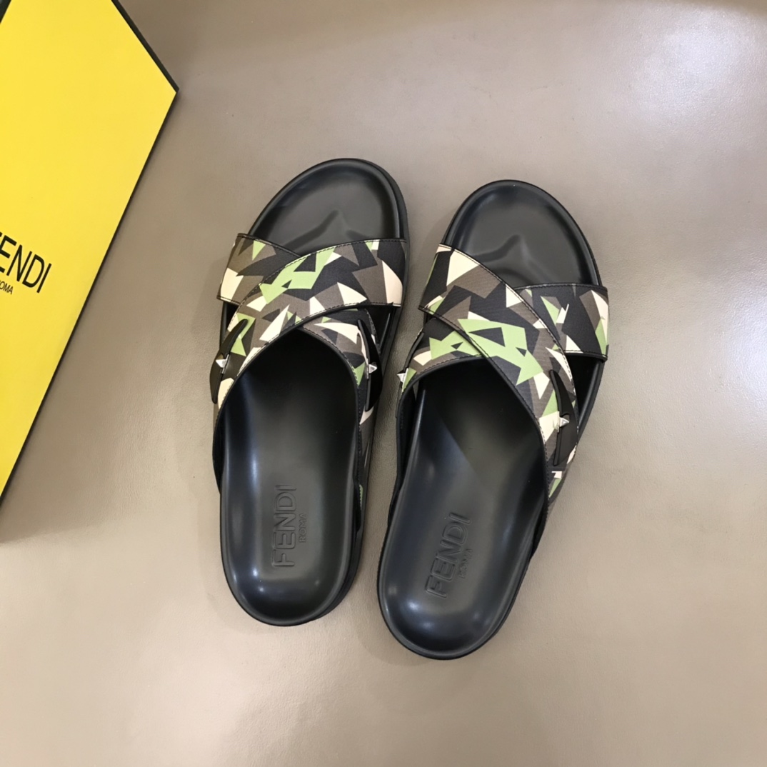 Fendi Slides 20 - vstockx