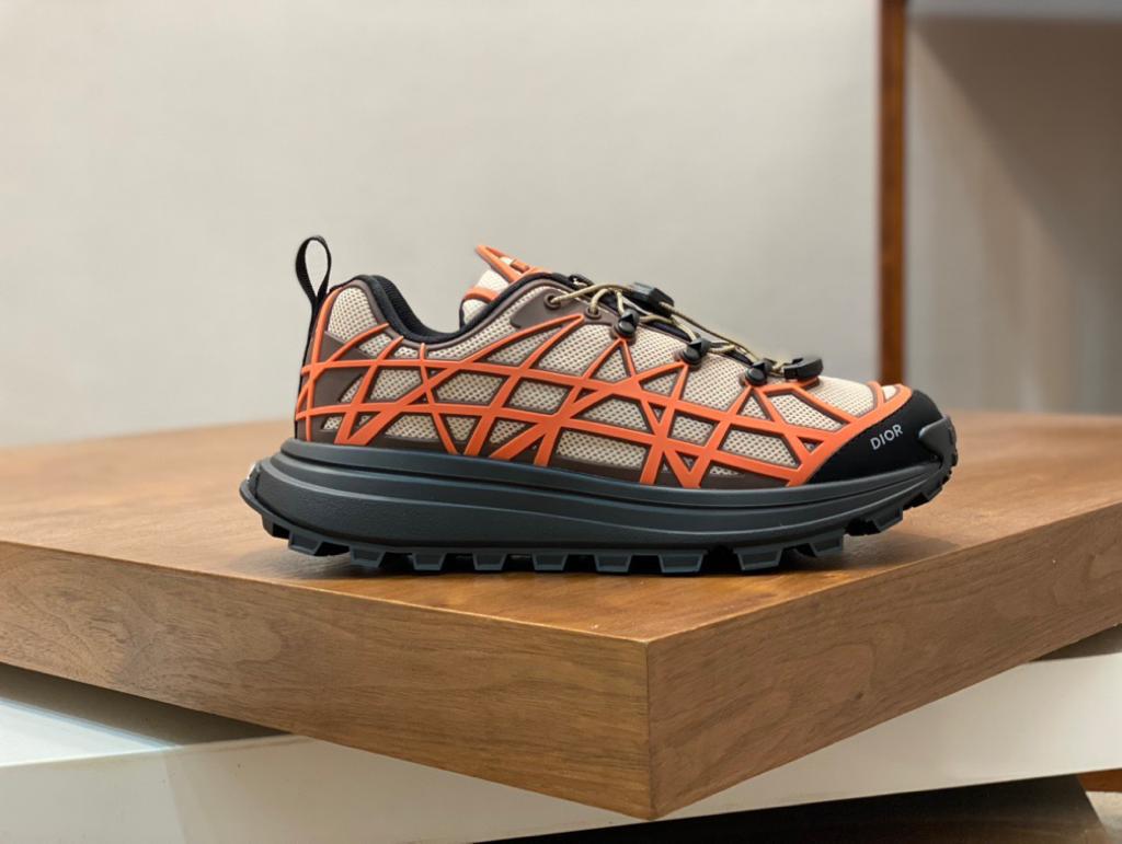 Dior B31 Runner Beige Orange - vstockx
