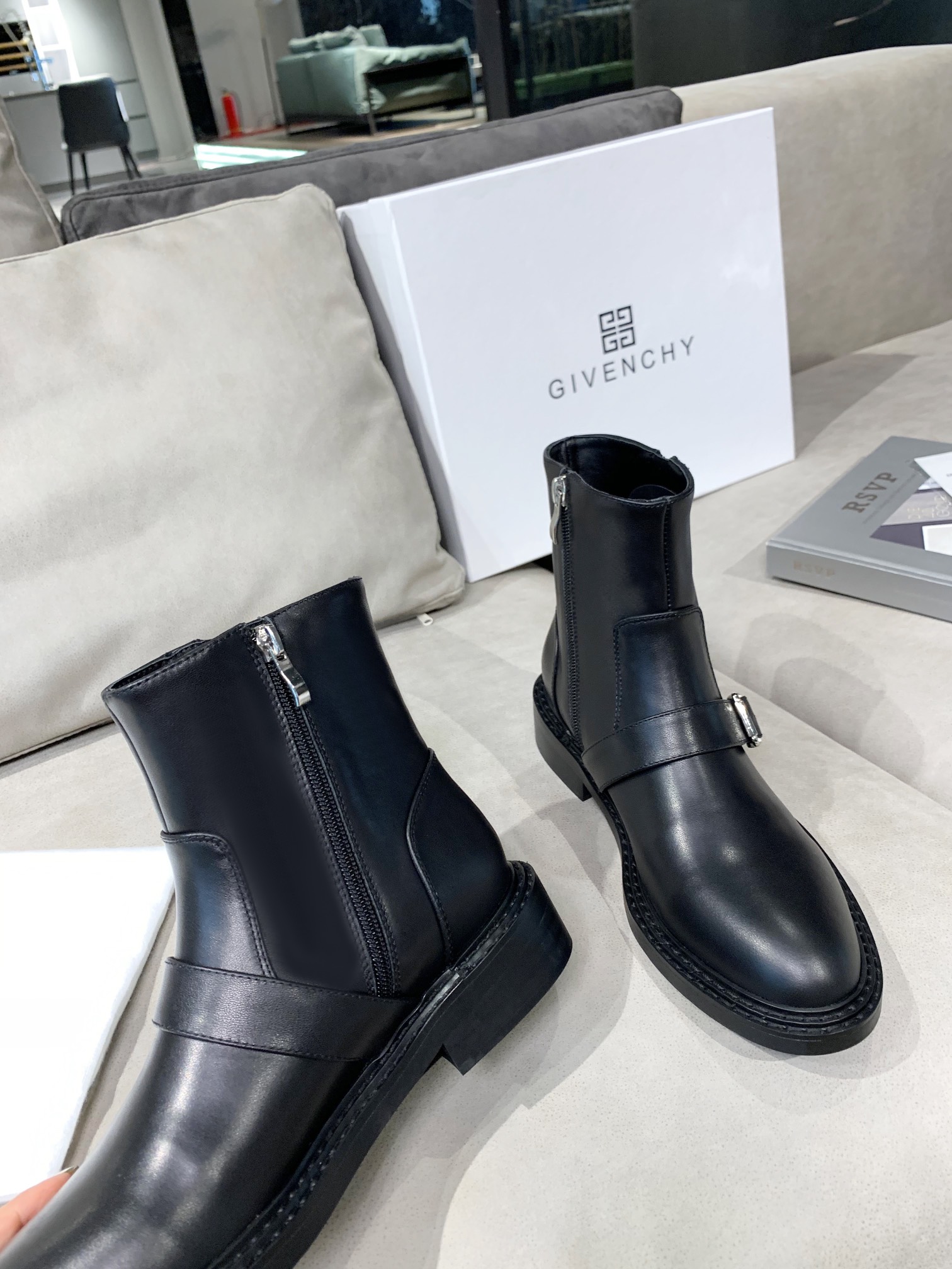 Givenchy Boots 1 - vstockx
