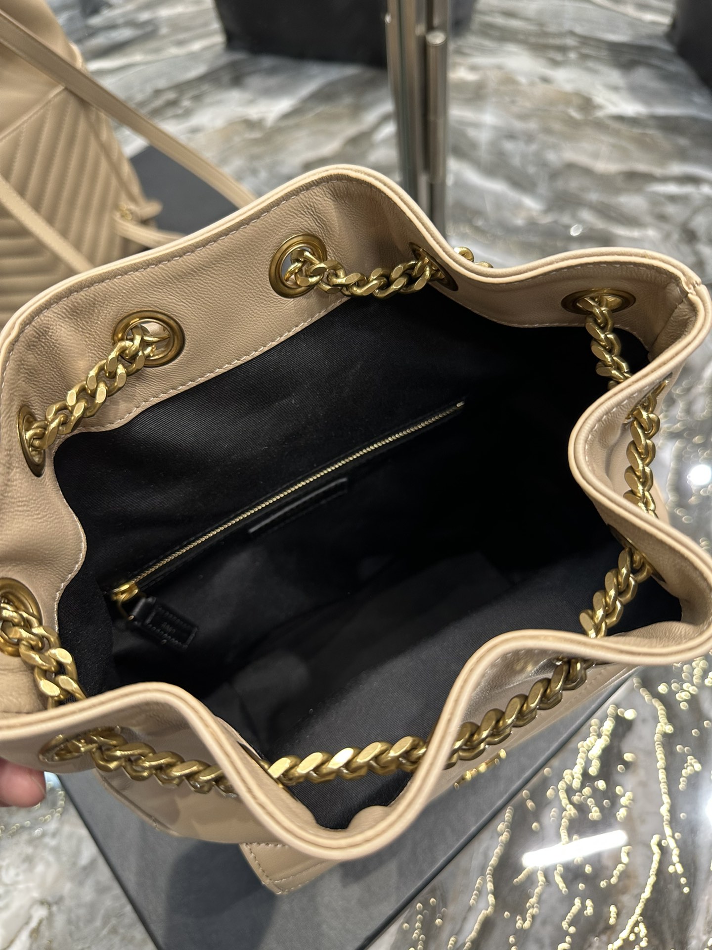 Handbags SAINT LAURENT 672609 size 22  29  15 cm - vstockx