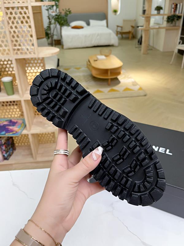 Chanel Boots 9 - vstockx