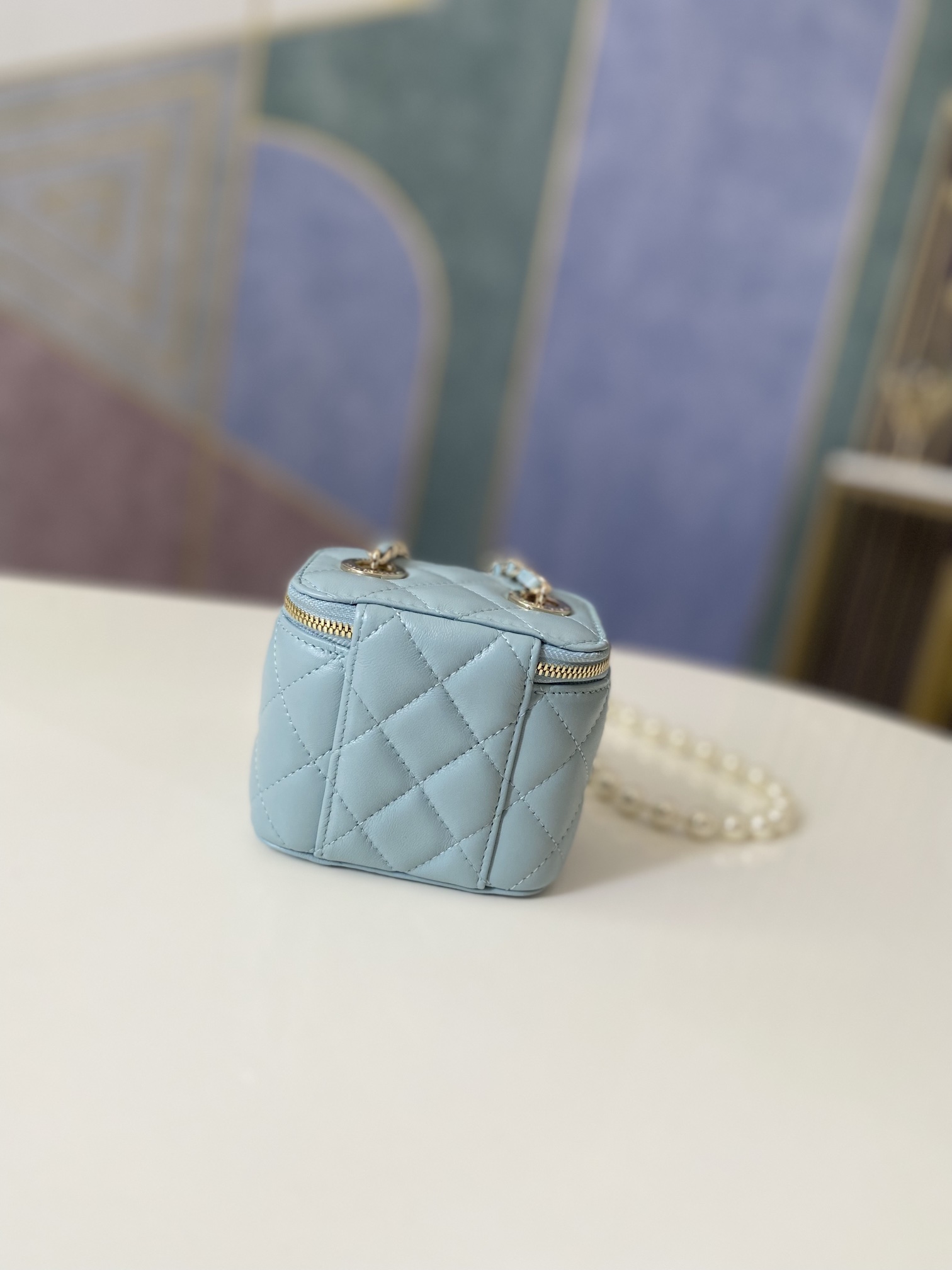 Handbag Chanel 81182 size .** - vstockx