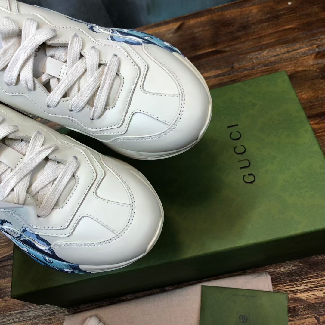 Gucci Rhyton sneaker 32 - vstockx