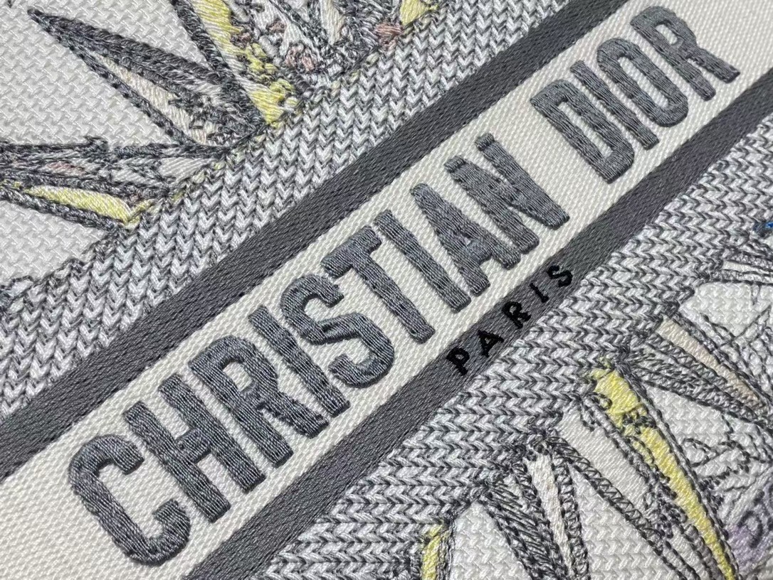 Handbags Lady Dior 6605 size  24*20*11 cm - vstockx