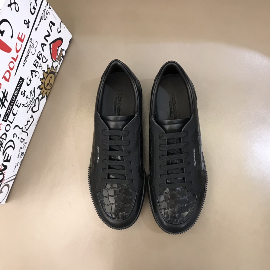 Dolce & Gabbana Low Tops Sneakers 19 - vstockx