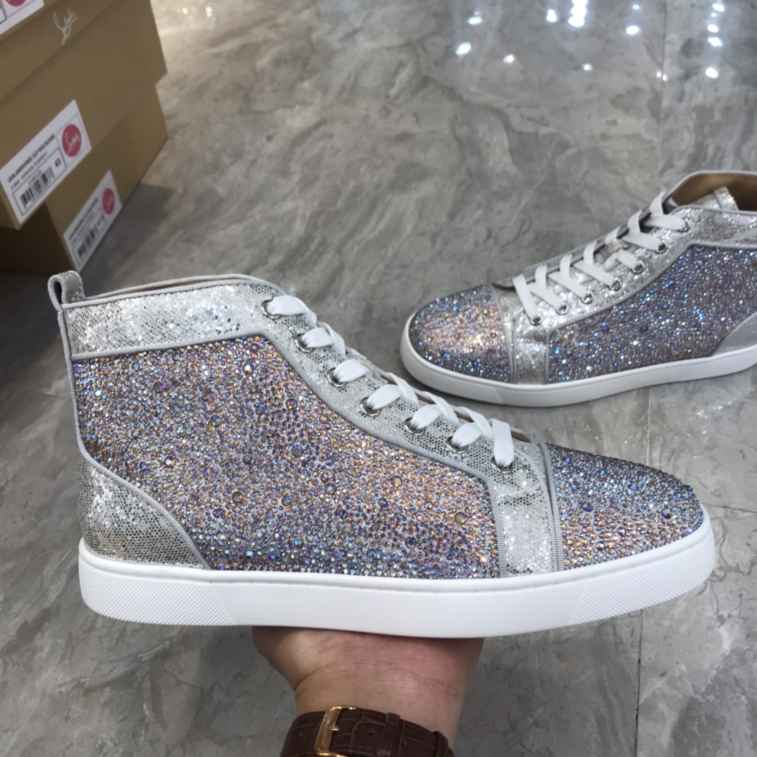Christian Louboutin Louis Junior Spikes Orlato Flat Sneakers 19 - vstockx