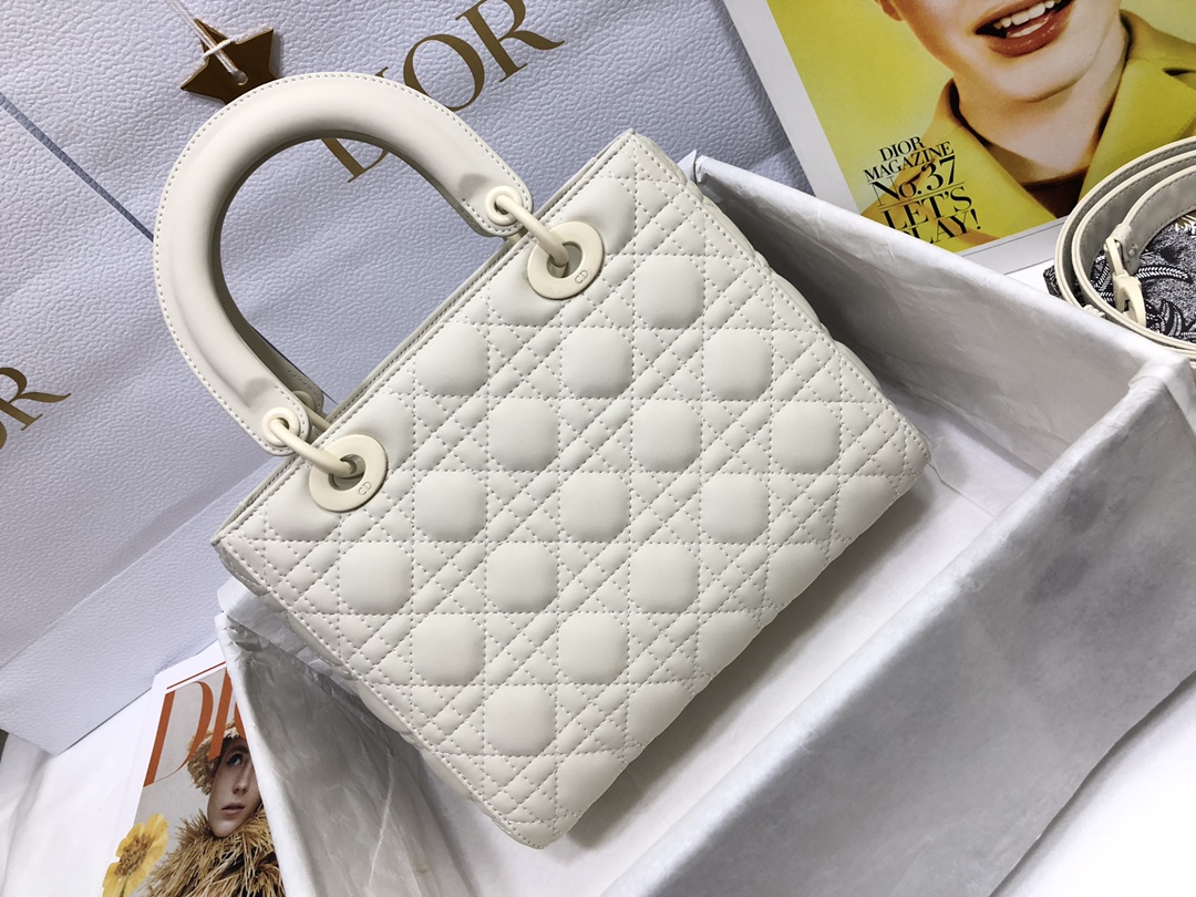 Handbag Dior M0565 size 24 x 20 x 11 cm - vstockx