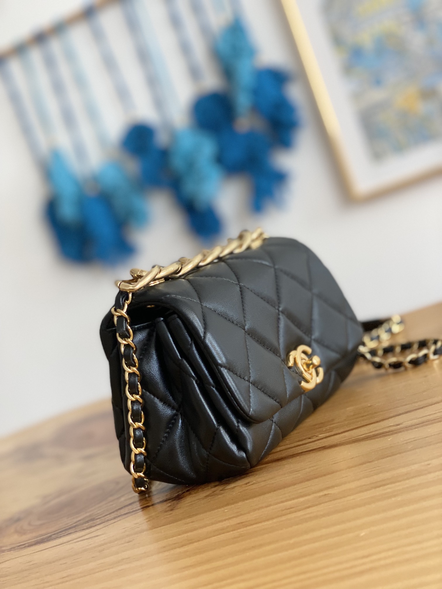 Handbag Chanel 3365 size 17X11.5X8.5 Cm - vstockx