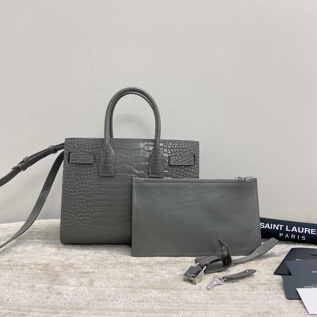 Handbags SAINT LAURENT 421863 size 26*20.5*12.5 cm - vstockx