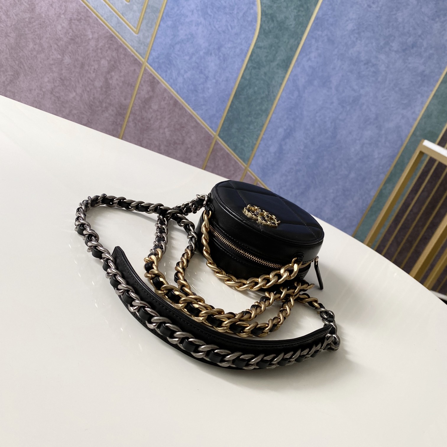 Handbag chanel 0945 size 12 cm - vstockx