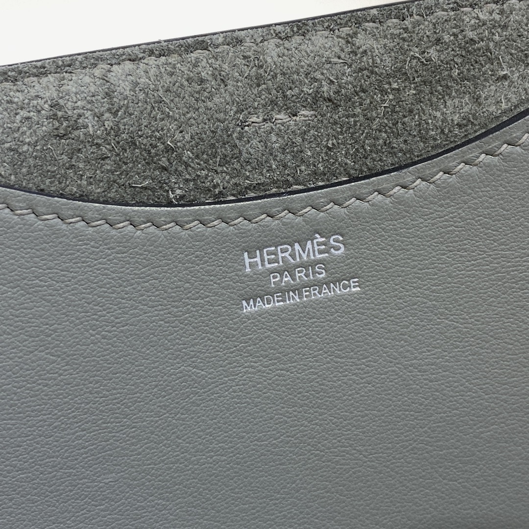 Handbags Hermes picotin size :18x2.5 x22 cm - vstockx