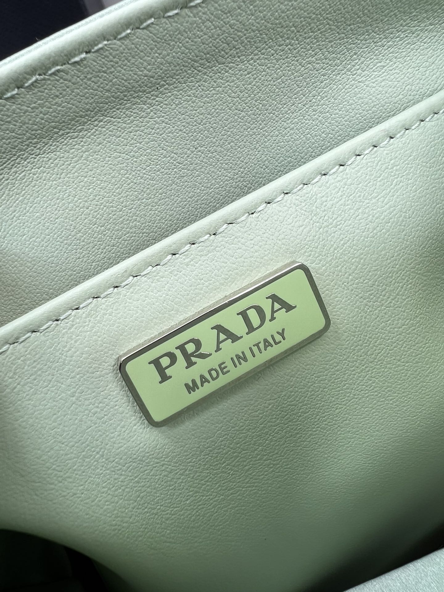 handbags prada 1BA331 17.5*15*5 - vstockx