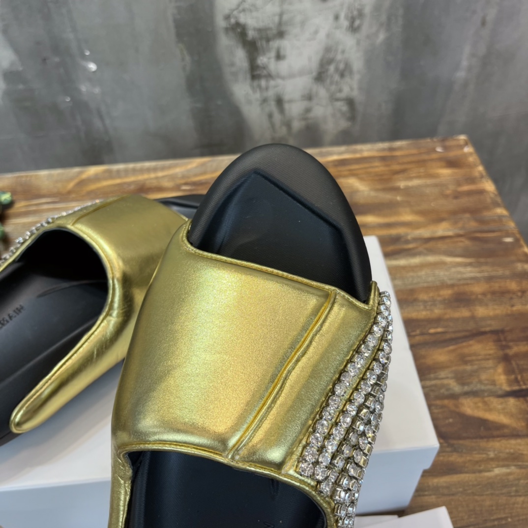 Balmain Quilted leather B-IT mules 3 - vstockx