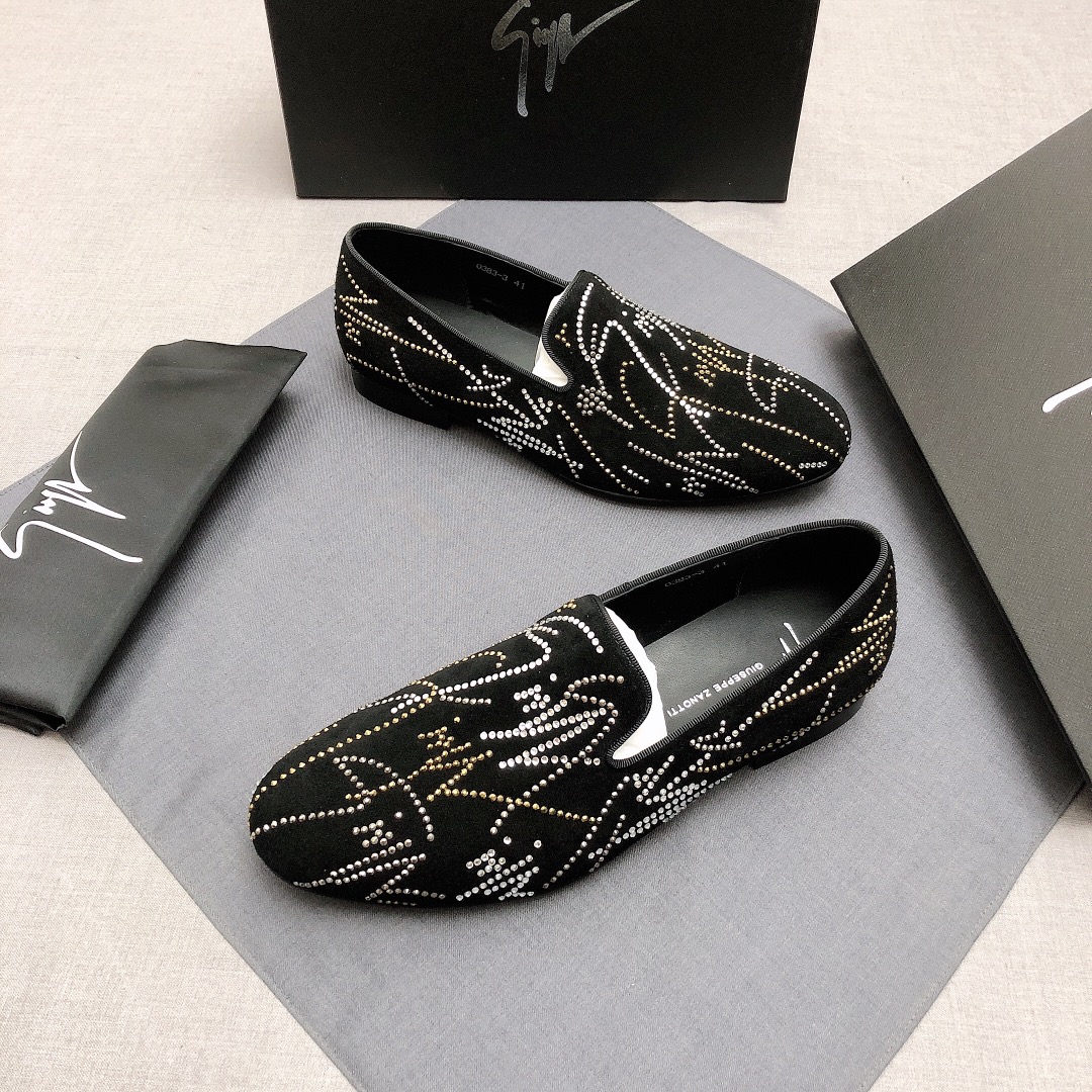 Giuseppe Zanotti Slip-on 9 - vstockx