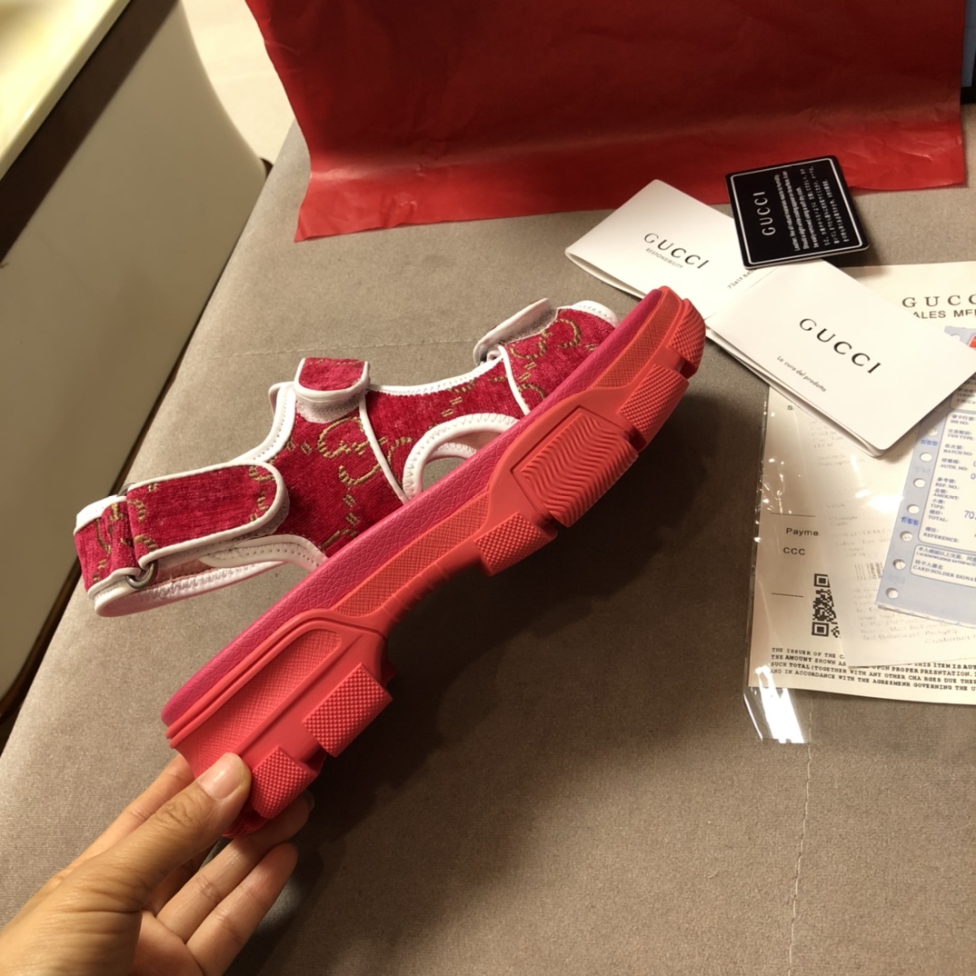 Gucci Leather espadrille with Double G WOMEN 1 - vstockx