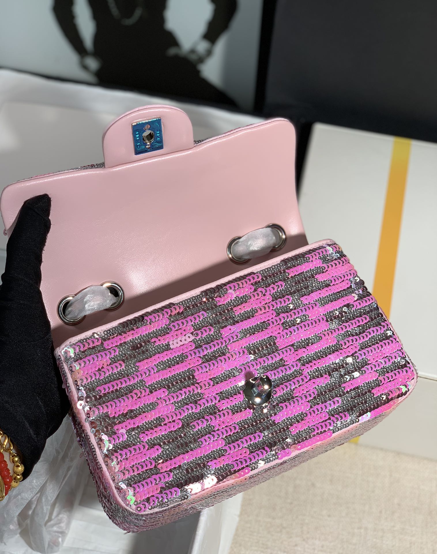 Handbag Chanel size 19 Cm - vstockx