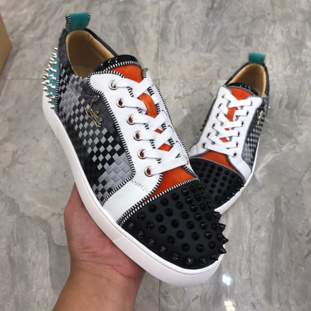 Christian Louboutin Louis Junior Spikes Orlato Flat Sneakers 56 - vstockx