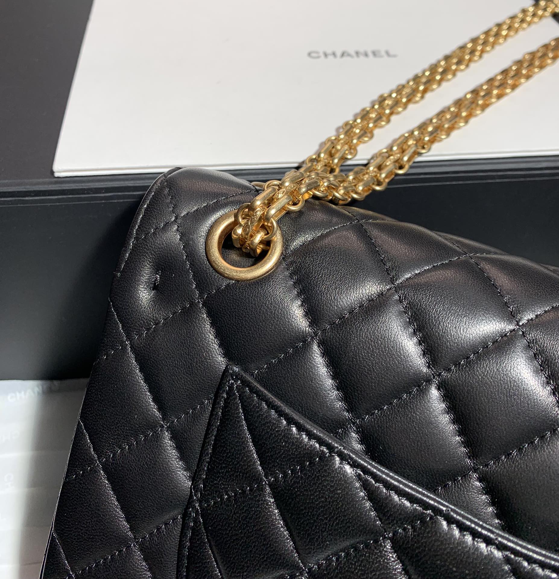 Handbag Chanel size 25 cm - vstockx