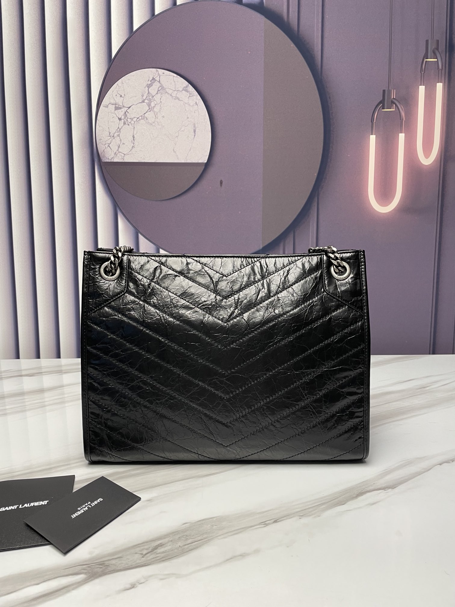 Handbags SAINT LAURENT 577999 size 33x27x11.5 cm - vstockx