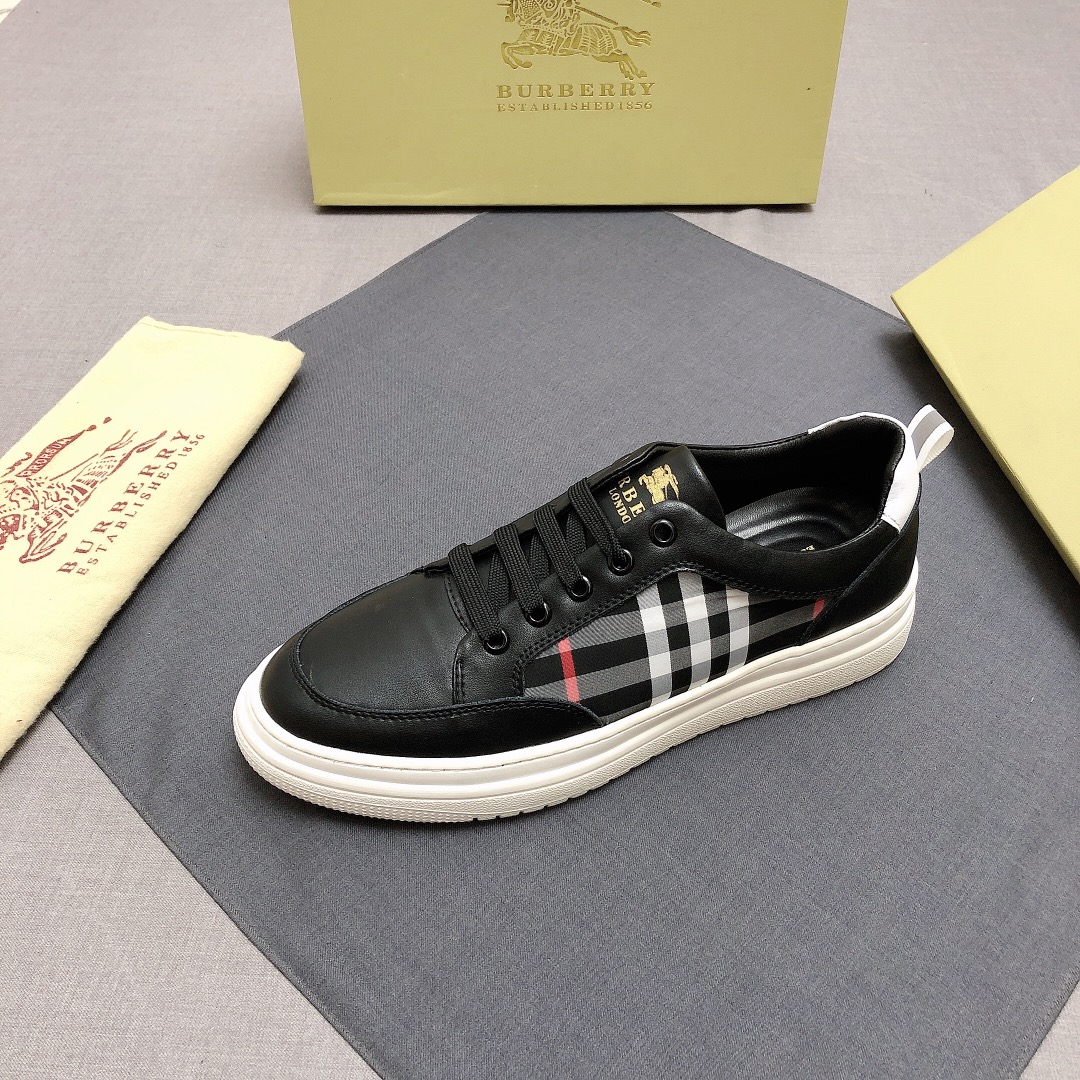 Burberry Perforated Check Sneaker 42 - vstockx