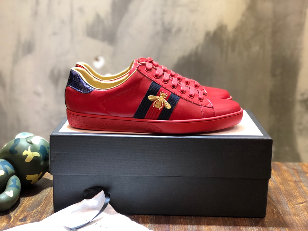 Gucci Ace Embroidered Bee - vstockx
