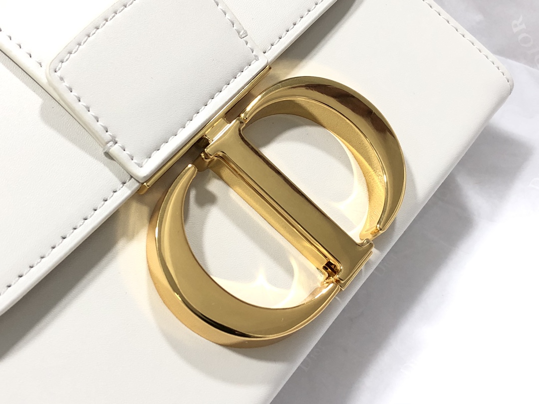 Handbag Dior M9204 size 17.5*11.5*5 cm - vstockx