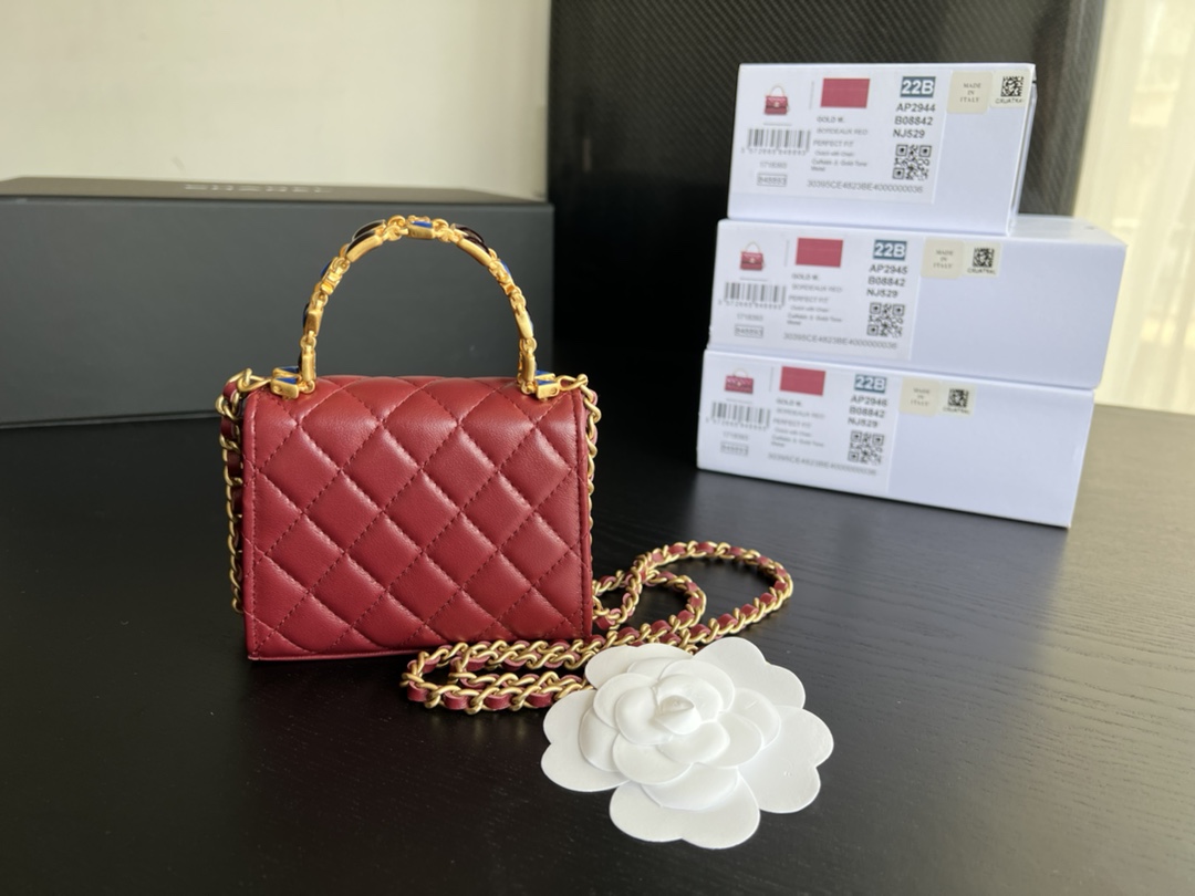 Handbag Chanel AP2946 size 8.5cmx11cmx4 cm - vstockx