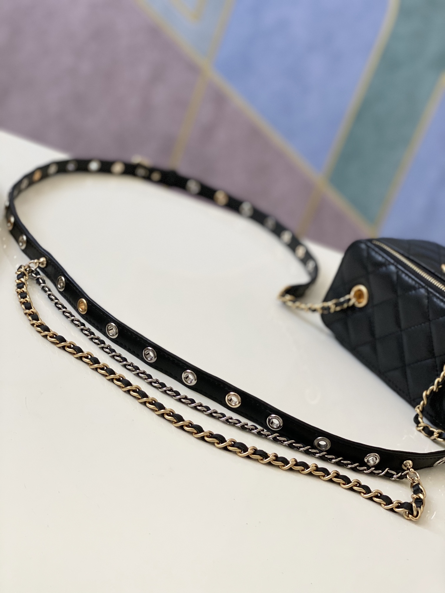 Handbag Chanel 81178 size 18 Cm - vstockx