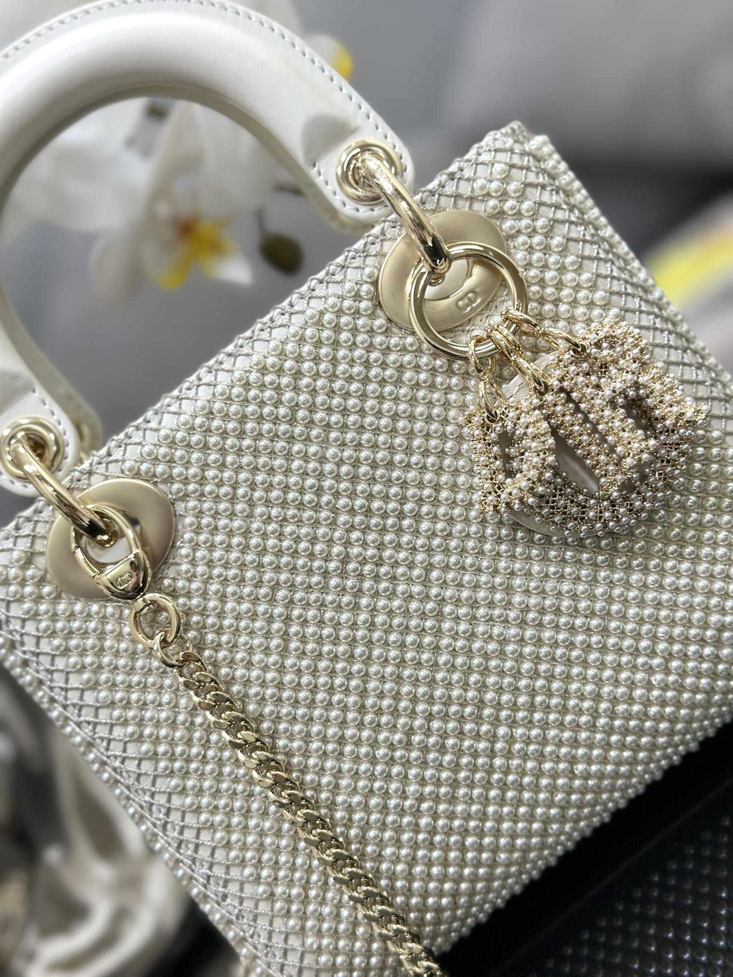 Handbag Dior M0505 size 17 x 15 x 7 cm - vstockx