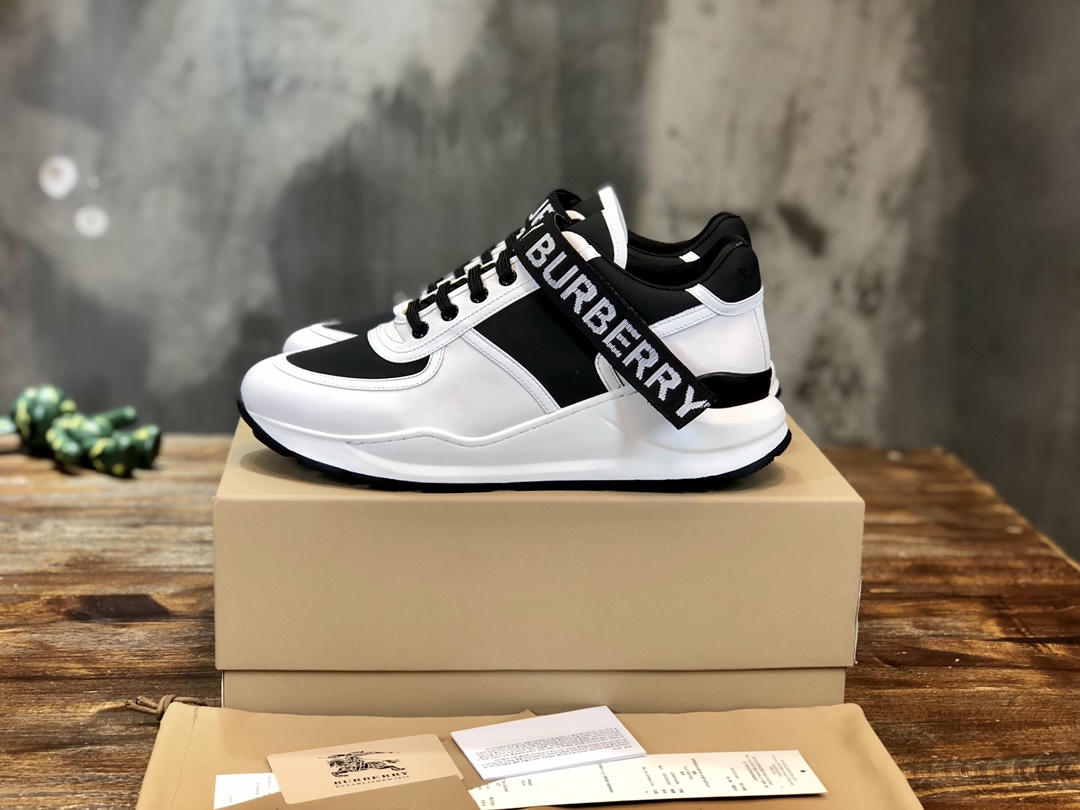 Burberry Vintage Sneaker 10 - vstockx